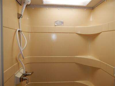 2008 Gulf Stream Euro Touring Cruiser M-5272   - Photo 27 - Angola, IN 46703