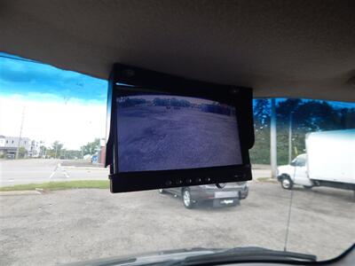 2010 Chevrolet Express 3500  Turtle Top - Photo 26 - Angola, IN 46703