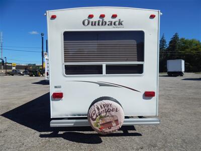 2007 Keystone Outback 27RLS   - Photo 8 - Angola, IN 46703