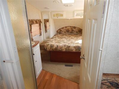 2007 Keystone Outback 27RLS   - Photo 20 - Angola, IN 46703