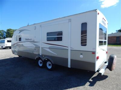 2007 Keystone Outback 27RLS   - Photo 2 - Angola, IN 46703