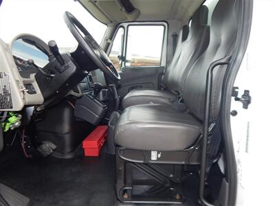 2014 International Durastar 4300 MAXXFORCE  Box Truck - Photo 21 - Angola, IN 46703