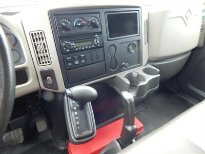 2014 International Durastar 4300 MAXXFORCE  Box Truck - Photo 27 - Angola, IN 46703