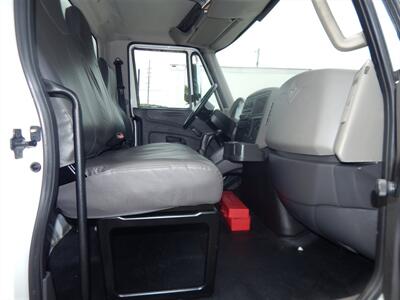 2014 International Durastar 4300 MAXXFORCE  Box Truck - Photo 19 - Angola, IN 46703