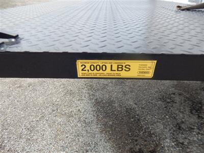 2014 International Durastar 4300 MAXXFORCE  Box Truck - Photo 31 - Angola, IN 46703
