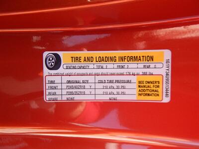 2005 Chevrolet Corvette Convertible   - Photo 22 - Angola, IN 46703