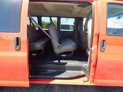 2017 Chevrolet Express LT 3500   - Photo 12 - Angola, IN 46703