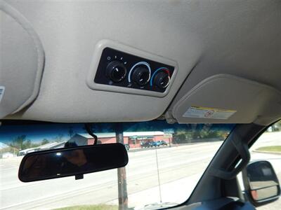 2017 Chevrolet Express LT 3500   - Photo 24 - Angola, IN 46703