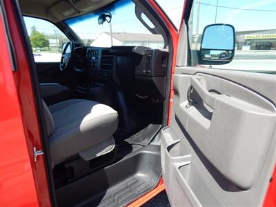 2017 Chevrolet Express LT 3500   - Photo 15 - Angola, IN 46703