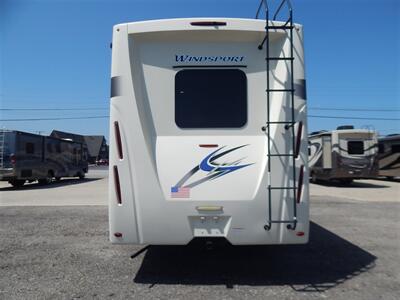 2022 Thor Windsport 34J  Bunkhouse - Photo 8 - Angola, IN 46703