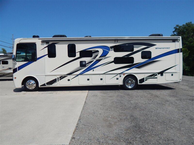 2022 Thor Windsport 34J  Bunkhouse - Photo 1 - Angola, IN 46703