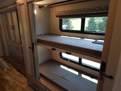 2022 Thor Windsport 34J  Bunkhouse - Photo 45 - Angola, IN 46703