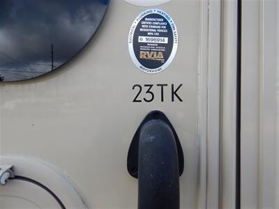 2018 Thor Compass 23TK  Diesel - Photo 12 - Angola, IN 46703