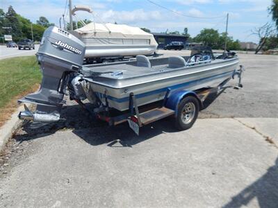 1983 ASTROGLASS Runabout Bass Boat   - Photo 2 - Angola, IN 46703