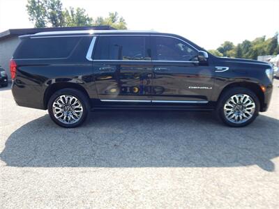 2022 GMC Yukon XL Denali   - Photo 7 - Angola, IN 46703