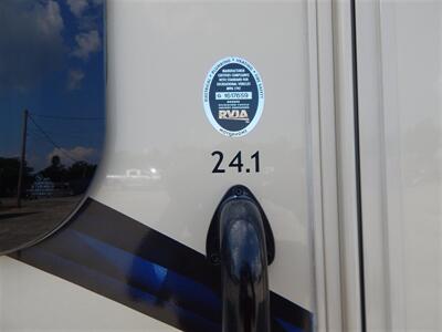 2017 Thor Axis 24.1   - Photo 10 - Angola, IN 46703