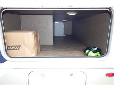 2017 Thor Axis 24.1   - Photo 15 - Angola, IN 46703