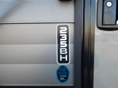 2023 Grand Design Transcend Xplor 23BH   - Photo 12 - Angola, IN 46703