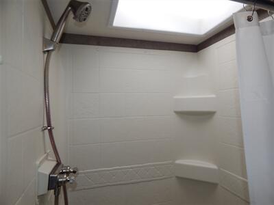 2018 Thor Axis 25.2   - Photo 36 - Angola, IN 46703