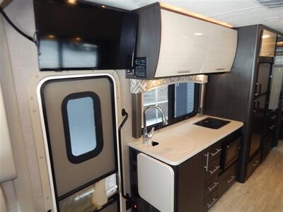 2018 Thor Axis 25.2   - Photo 27 - Angola, IN 46703