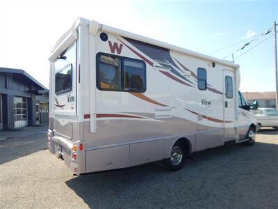 2014 Winnebago View Profile 24G   - Photo 7 - Angola, IN 46703