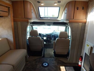 2014 Winnebago View Profile 24G   - Photo 47 - Angola, IN 46703