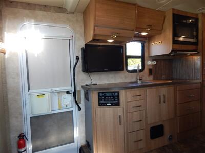 2014 Winnebago View Profile 24G   - Photo 31 - Angola, IN 46703