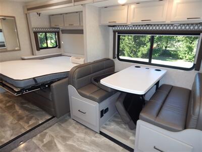 2022 Thor Quantum LC25   - Photo 32 - Angola, IN 46703