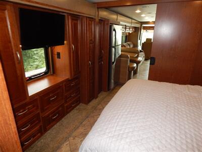 2015 Forest River Legacy 360RB  SR340 - Photo 57 - Angola, IN 46703