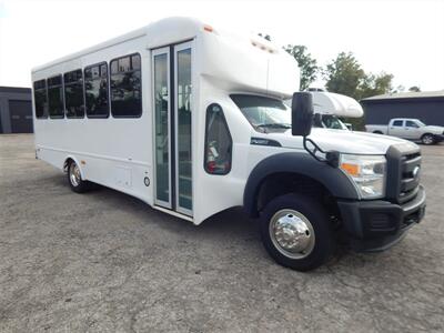2016 FORD F-450 Super Duty StarTrans SE  20 passengers - Photo 5 - Angola, IN 46703