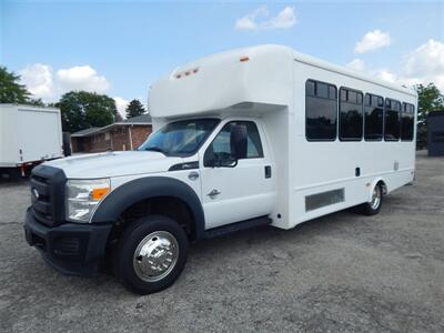 2016 FORD F-450 Super Duty StarTrans SE  20 passengers - Photo 3 - Angola, IN 46703