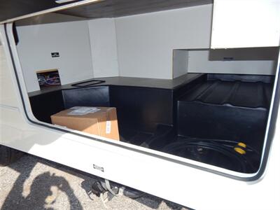 2020 Coachmen Freelander 26RS   - Photo 15 - Angola, IN 46703