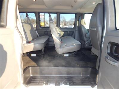 2017 Chevrolet Express LT 3500  12-passenger - Photo 11 - Angola, IN 46703