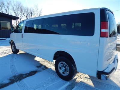 2017 Chevrolet Express LT 3500  12-passenger - Photo 5 - Angola, IN 46703