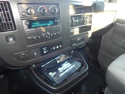 2017 Chevrolet Express LT 3500  12-passenger - Photo 23 - Angola, IN 46703