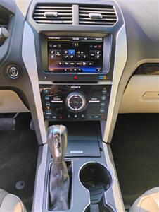 2015 Ford Explorer Limited   - Photo 11 - Smithfield, NC 27577