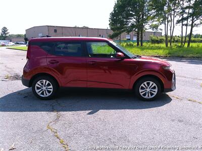 2020 Kia Soul LX   - Photo 4 - Smithfield, NC 27577