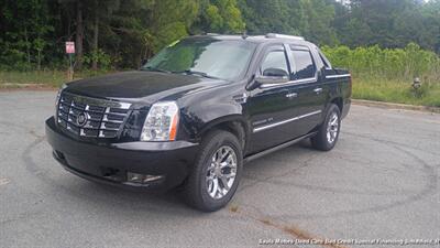 2013 Cadillac Escalade Premium   - Photo 1 - Smithfield, NC 27577
