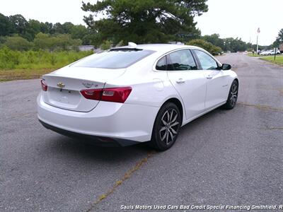 2018 Chevrolet Malibu LT   - Photo 5 - Smithfield, NC 27577