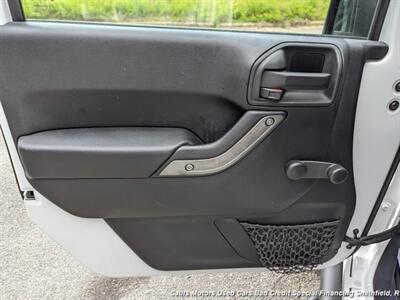 2014 Jeep Wrangler Sport - Photo 9 - Smithfield, NC 27577