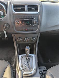 2013 Dodge Avenger SE   - Photo 12 - Smithfield, NC 27577
