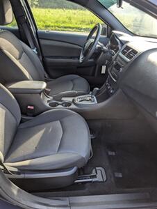 2013 Dodge Avenger SE   - Photo 17 - Smithfield, NC 27577