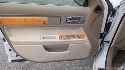 2007 Lincoln MKZ/Zephyr - Photo 9 - Smithfield, NC 27577