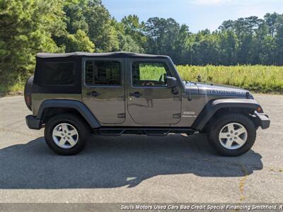 2017 Jeep Wrangler Unlimited Sport   - Photo 4 - Smithfield, NC 27577