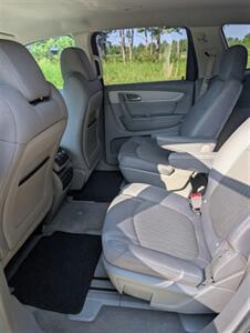 2013 Chevrolet Traverse LTZ - Photo 15 - Smithfield, NC 27577