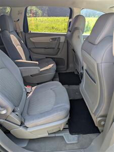 2013 Chevrolet Traverse LTZ - Photo 18 - Smithfield, NC 27577