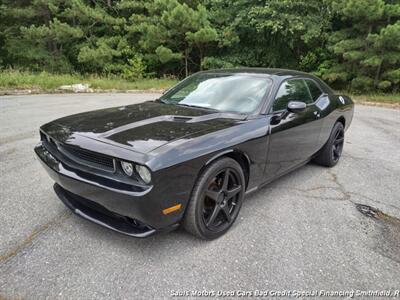 2012 Dodge Challenger SXT Plus   - Photo 1 - Smithfield, NC 27577