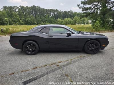 2012 Dodge Challenger SXT Plus   - Photo 4 - Smithfield, NC 27577