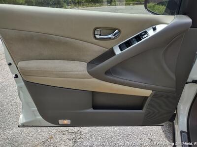 2009 Nissan Murano S   - Photo 9 - Smithfield, NC 27577