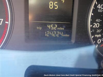 2014 Volkswagen Passat 1.8T S PZEV - Photo 11 - Smithfield, NC 27577